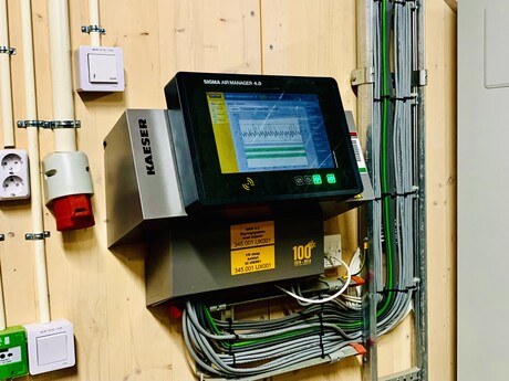 Системата SIGMA AIR MANAGER 4.0 управлява компресорната станция и осигурява равномерно използване.